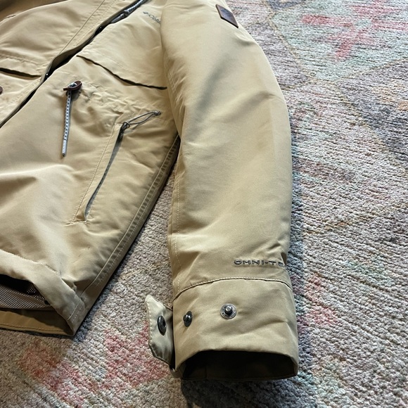 Columbia jacket - Picture 4 of 16